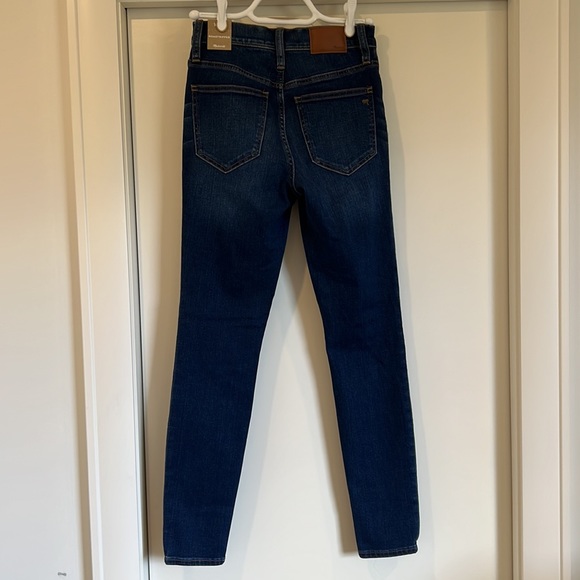 Madewell Roadtripper Jeans - Picture 5 of 7